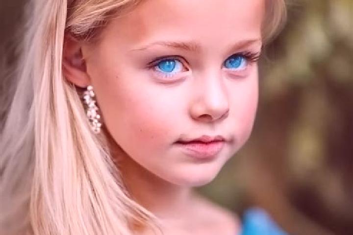 Olivia, 20, a blonde blue-eyed middle eastern companion based in Ungarie. Offering BDSM, Overnight, Party Girl. Available for incall and outcall, day and eve...