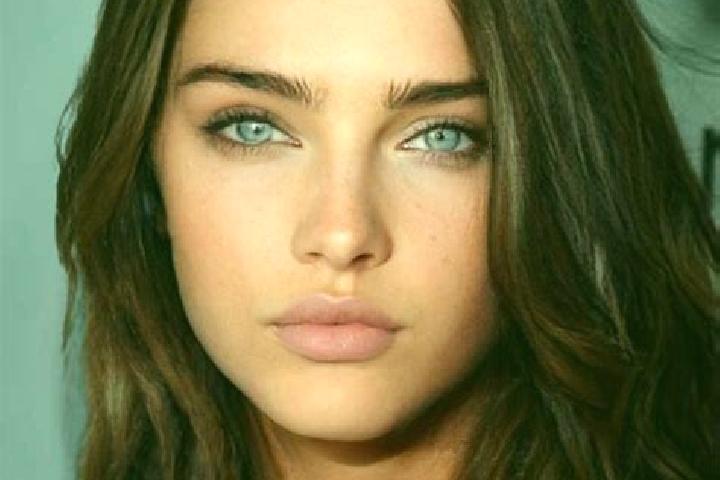 Olivia, 20, a brunette dark-eyed caribbean companion based in Windsor Park. Offering Duos, OWO, Overnight, Domination. Available for incall and outcall, day ...