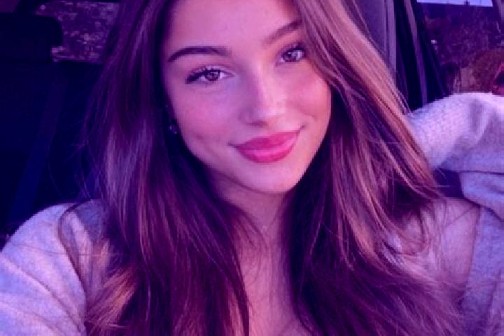Olivia, 20, a brunette green-eyed latina companion based in Kladruby nad Labem. Offering A-Level, Striptease, Couples, Overnight. Available for incall and ou...