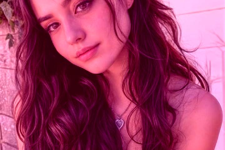 Olivia, 20, a brunette hazel-eyed asian companion based in Entrecasteaux. Offering Striptease, Tantra, Dinner Date, Roleplay, CIM. Available for incall and o...