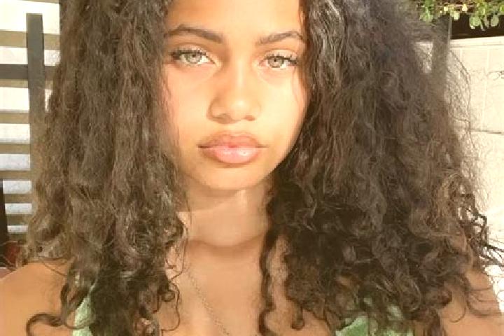 Olivia, 20, a red green-eyed mixed companion based in Alloa. Offering Domination, 69, Roleplay. Available for incall and outcall, day and evening dates.