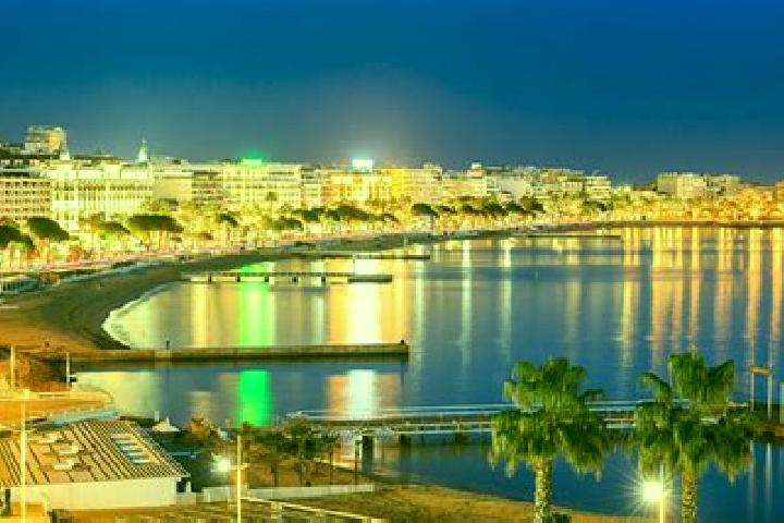 Olivia, 20 — Escort in Cannes, France