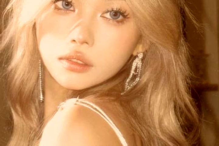 Olivia, 21, a blonde blue-eyed asian companion based in Sambiyan. Offering CIM, Overnight, OWO, A-Level, Duos. Available for incall and outcall, day and even...