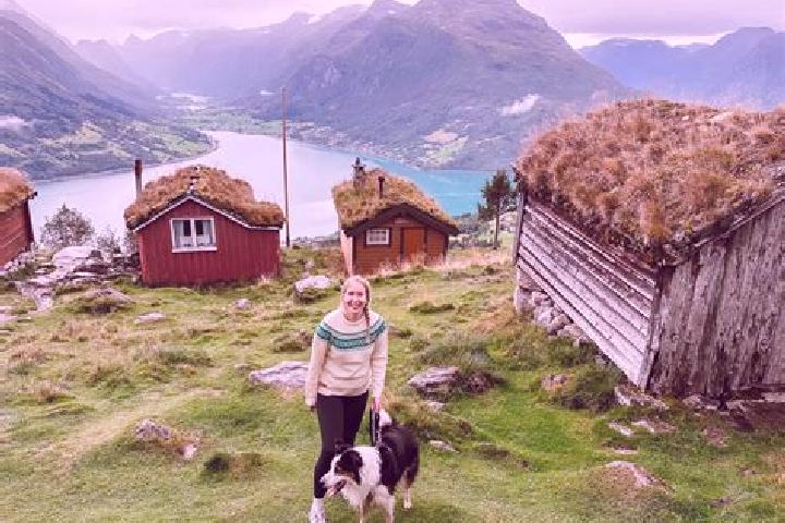 Olivia, 21 — Escort in Karasjohka, Norway