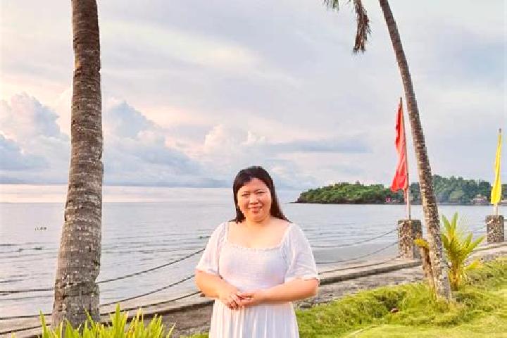 Olivia, 21 — Escort in Mianay, Philippines