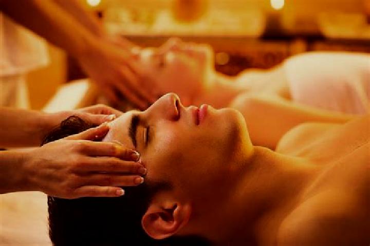 Olivia, 22, a blonde grey-eyed mixed companion based in Etiler. Offering Couples, Massage, Deep French Kissing, Erotic Massage. Available for incall and outc...