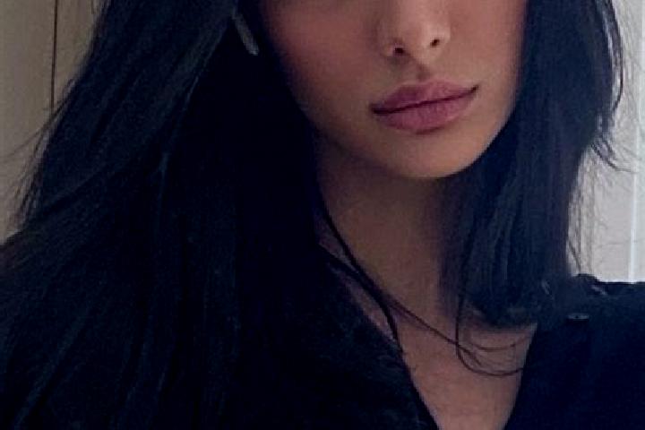 Olivia, 22, a chestnut dark-eyed middle eastern companion based in Yamanaka. Offering CIM, Girlfriend Experience. Available for incall and outcall, overnight...