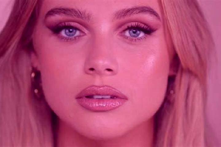Olivia, 22, a platinum blonde blue-eyed mediterranean companion based in La Iglesuela del Cid. Offering Overnight, Couples, Striptease. Available for incall ...