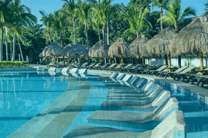 Olivia, 22 — Escort in Lomas del Mar, Mexico
