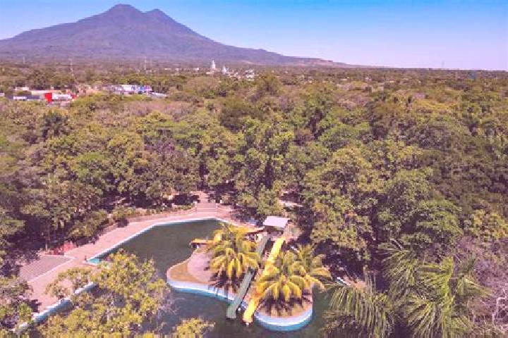 Olivia, 22 — Escort in Zacatecoluca, El Salvador