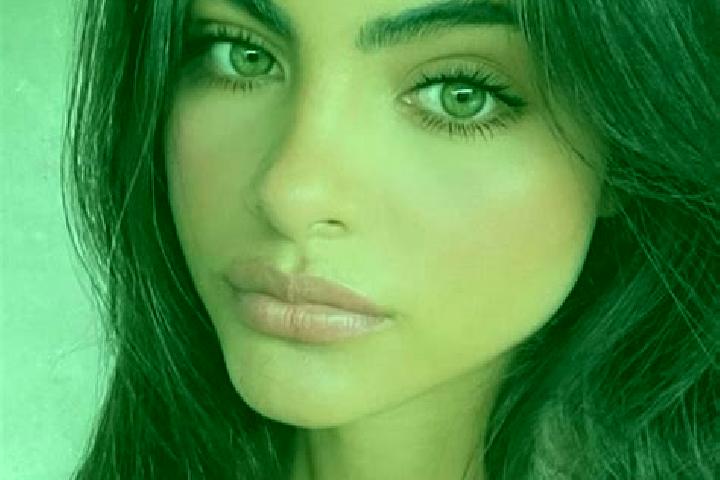 Olivia, 23, a black hazel-eyed ebony companion based in Ibirajuba. Offering Duos, Couples. Available for incall and outcall, day and evening dates.