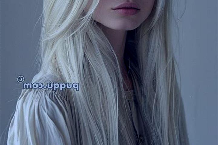 Olivia, 23, a platinum blonde blue-eyed indian companion based in Valencia de Don Juan. Offering BDSM, Prostate Massage, CIM. Available for incall and outcal...