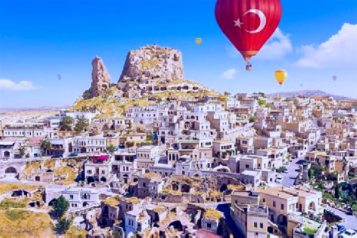 Olivia, 23 — Escort in Asagi Hisar, Turkey