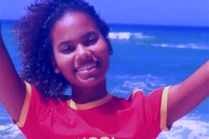 Olivia, 23 — Escort in Bimbe, Angola