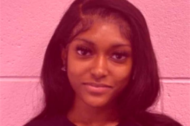 Olivia, 23 — Escort in Lanham, United States