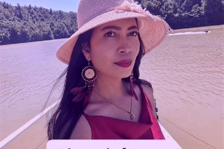 Olivia, 23 — Escort in Tebingtinggi, Indonesia