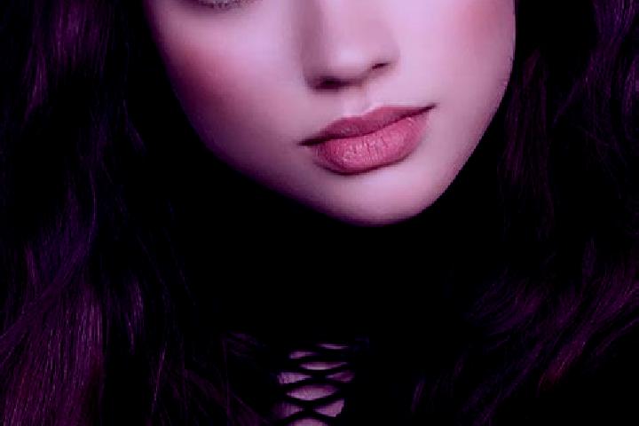 Olivia, 24, a auburn dark-eyed european companion based in Orsta. Offering Duos, Massage. Available for incall and outcall, overnight bookings available.