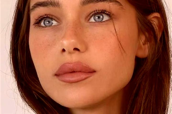 Olivia, 24, a brunette blue-eyed indian companion based in Dumarkunda. Offering Striptease, OWO, Dinner Date. Available for incall and outcall, day and eveni...