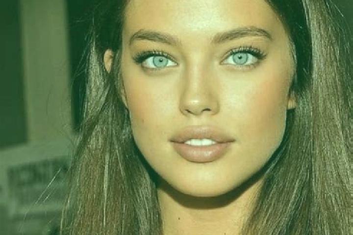 Olivia, 24, a red green-eyed mediterranean companion based in Kirchensittenbach. Offering Deep French Kissing, Duos, Prostate Massage, OWO, Travel Companion....