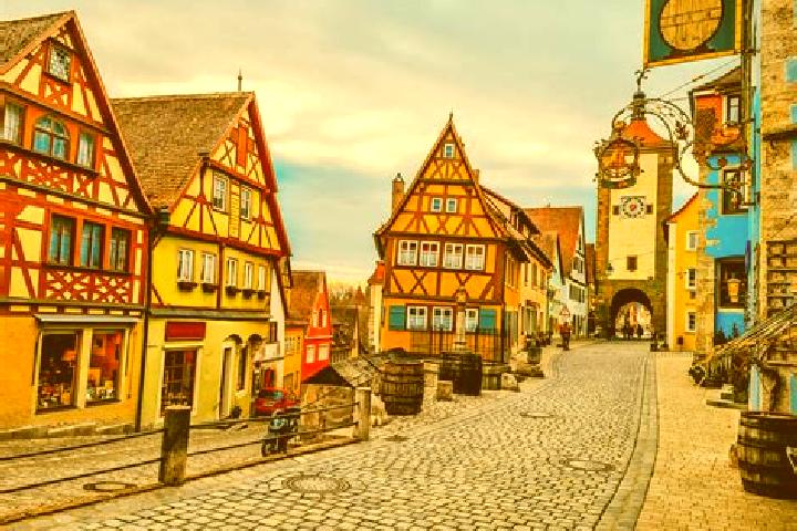 Olivia, 24 — Escort in Duppach, Germany