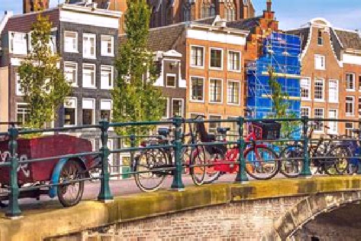 Olivia, 24 — Escort in Utrecht, Netherlands
