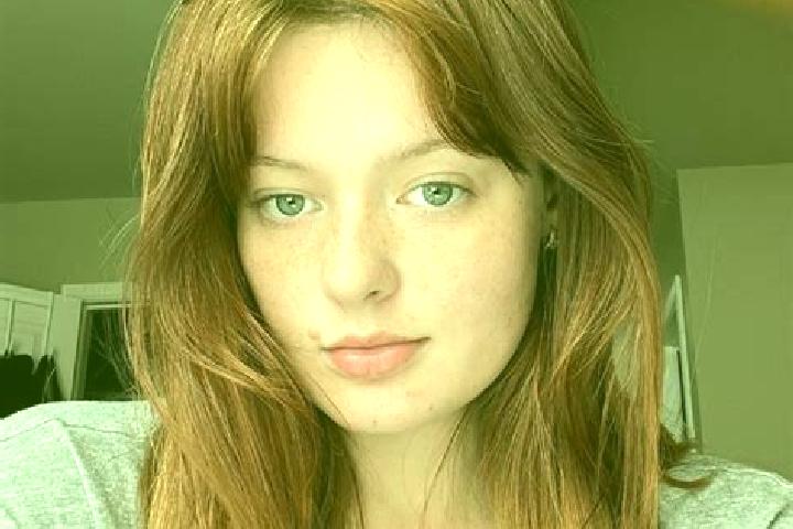 Olivia, 25, a auburn amber-eyed mediterranean companion based in Glain. Offering Massage, A-Level, 69, BDSM. Available for incall and outcall, day and evenin...