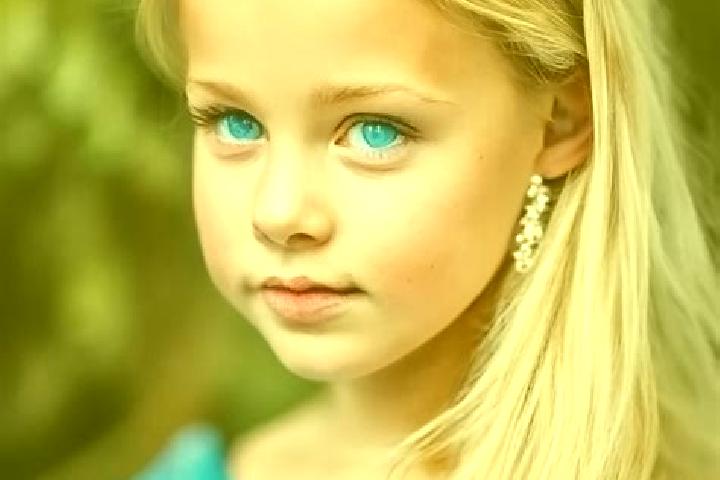 Olivia, 25, a blonde blue-eyed asian companion based in Zitenice. Offering Prostate Massage, Duos, GFE, A-Level. Available for incall and outcall, day and ev...