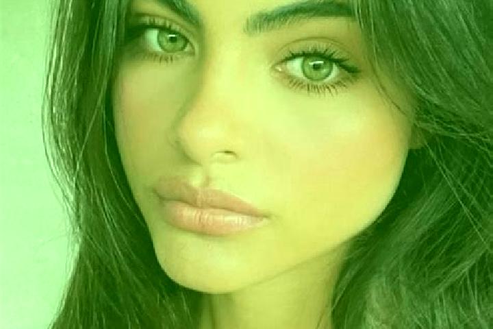 Olivia, 25, a brunette green-eyed european companion based in Vinassan. Offering Deep French Kissing, Striptease, Massage, Girlfriend Experience. Available f...