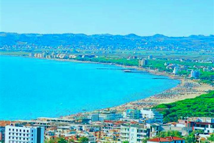 Olivia, 25 — Escort in Kavaje, Albania