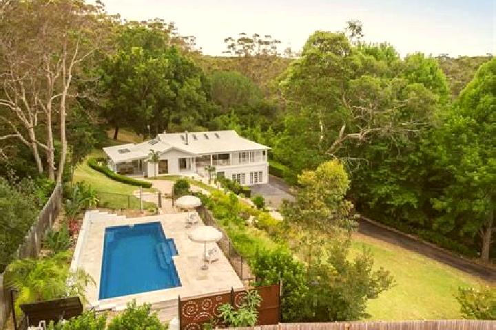Olivia, 25 — Escort in Macmasters Beach, Australia