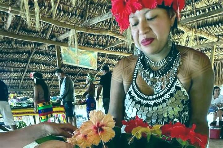 Olivia, 25 — Escort in Pulap Village, Micronesia