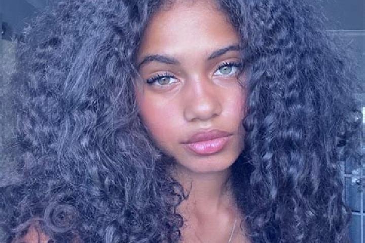 Olivia, 26, a black grey-eyed ebony companion based in Sebastianopolis do Sul. Offering Fetish, Massage, 69. Available for incall and outcall, overnight book...