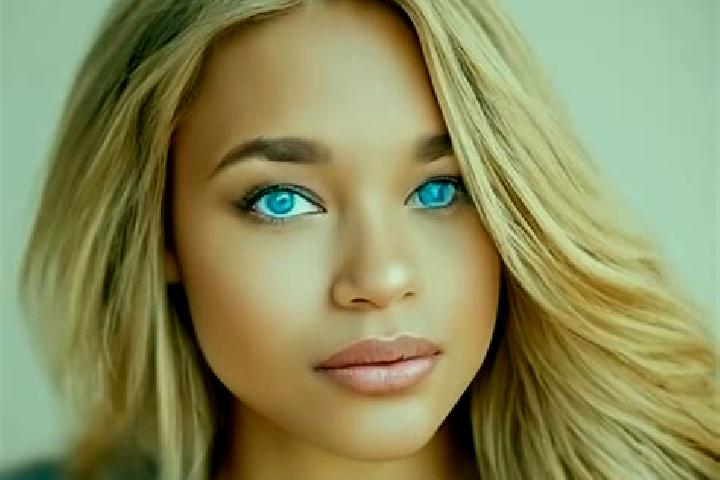 Olivia, 26, a blonde blue-eyed latina companion based in Marten. Offering OWO, Duos, Massage. Available for incall and outcall, day and evening dates.
