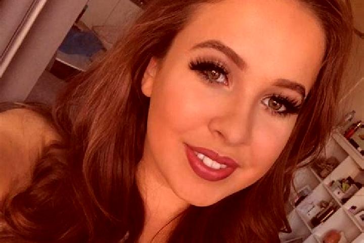 Olivia, 26, a brunette amber-eyed middle eastern companion based in Saugues. Offering GFE, Couples, Prostate Massage, Overnight. Available for incall and out...