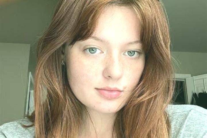 Olivia, 26, a red grey-eyed mixed companion based in Cazones de Herrera. Offering BDSM, Dinner Date, CIM, Girlfriend Experience, Striptease. Available for in...