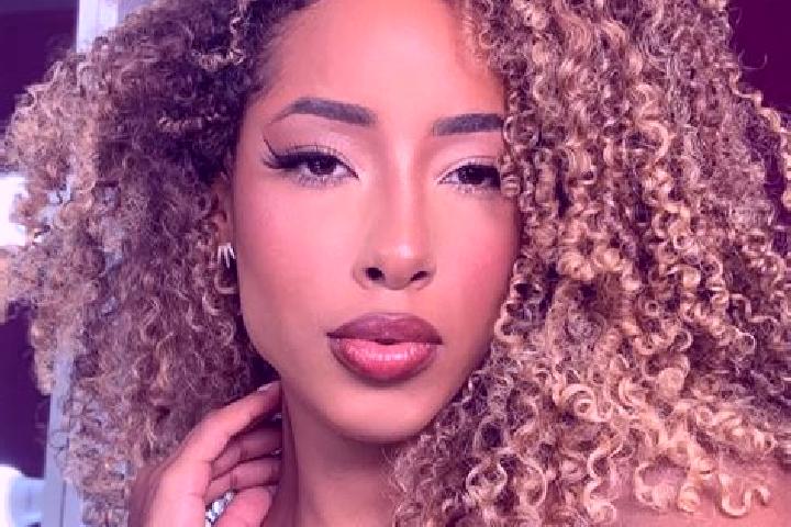 Olivia, 26 — Escort in Crespos, Spain