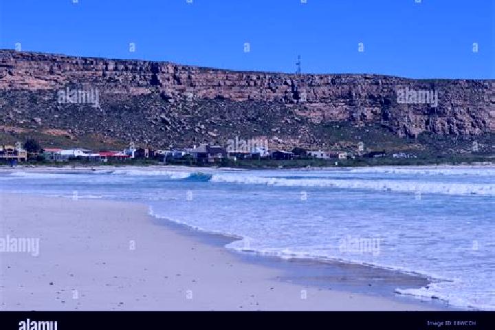 Olivia, 26 — Escort in Elandsbaai, South Africa