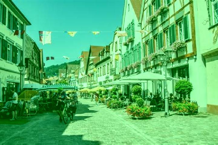 Olivia, 26 — Escort in Haslach im Kinzigtal, Germany