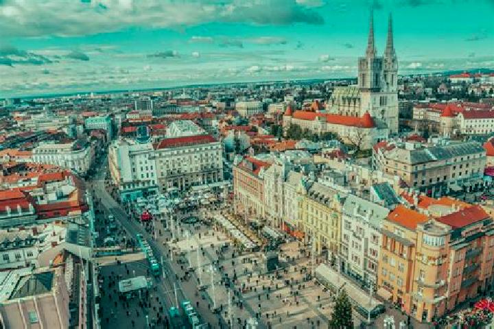 Olivia, 26 — Escort in Kaweczyn, Poland