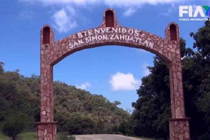 Olivia, 26 — Escort in San Simon Almolongas, Mexico