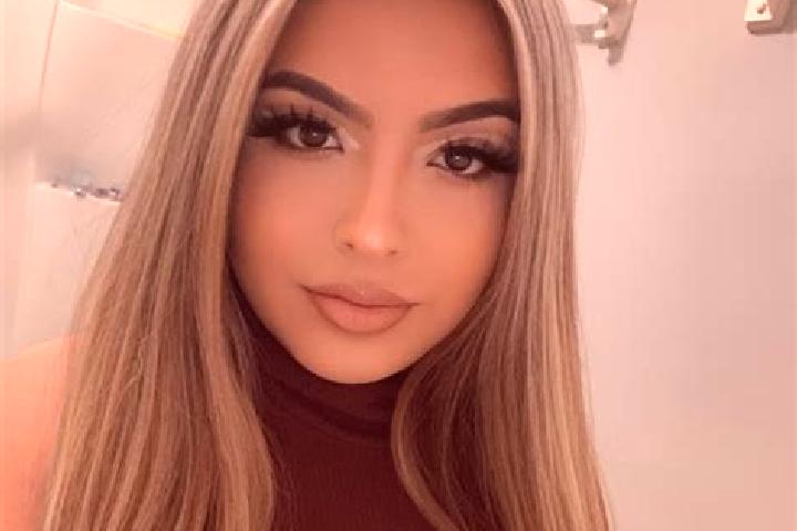 Olivia, 27, a blonde amber-eyed latina companion based in Khalari. Offering Roleplay, Deep French Kissing, Striptease, CIM. Available for incall and outcall,...
