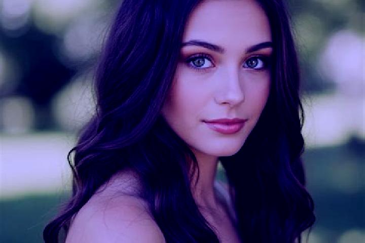 Olivia, 27, a dark blonde hazel-eyed european companion based in Koria. Offering Duos, Erotic Massage, Couples. Available for incall and outcall, day and eve...