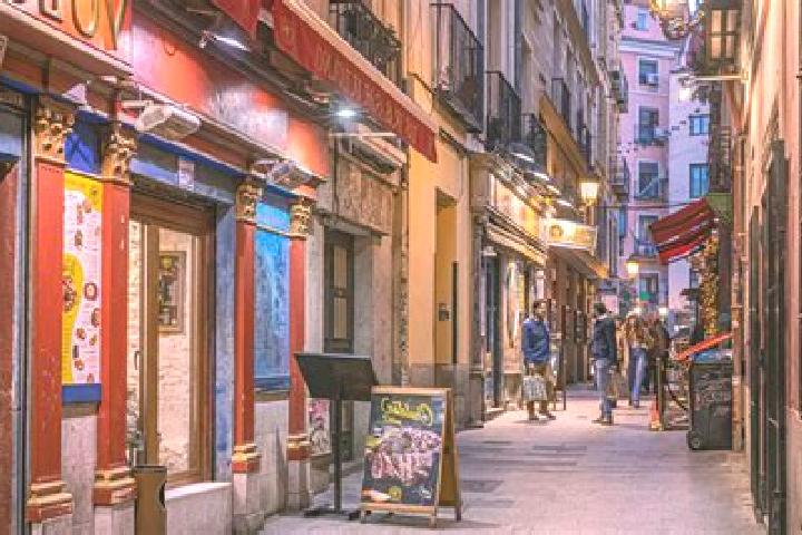 Olivia, 27 — Escort in Barrio de la Iglesia, Spain