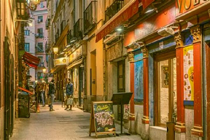 Olivia, 27 — Escort in Barrio de Muno, Spain