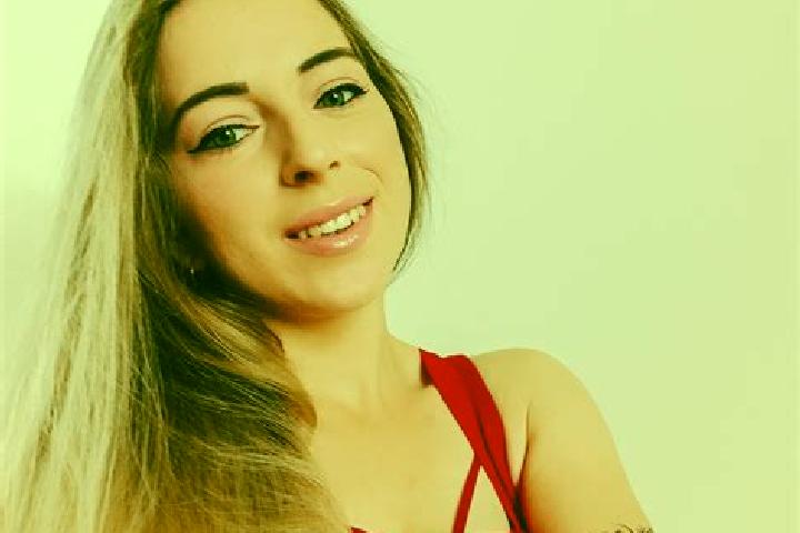 Olivia, 27 — Escort in Chocerady, Czech Republic