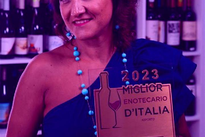 Olivia, 27 — Escort in Misterbianco, Italy