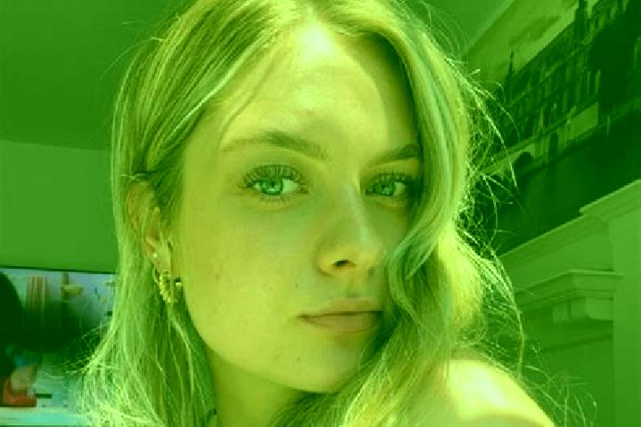 Olivia, 27 — Escort in Saanichton, Canada