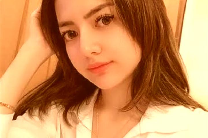 Olivia, 27 — Escort in Sbo o, Indonesia