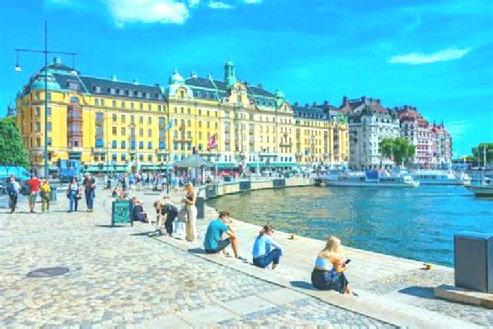 Olivia, 27 — Escort in Skee, Sweden