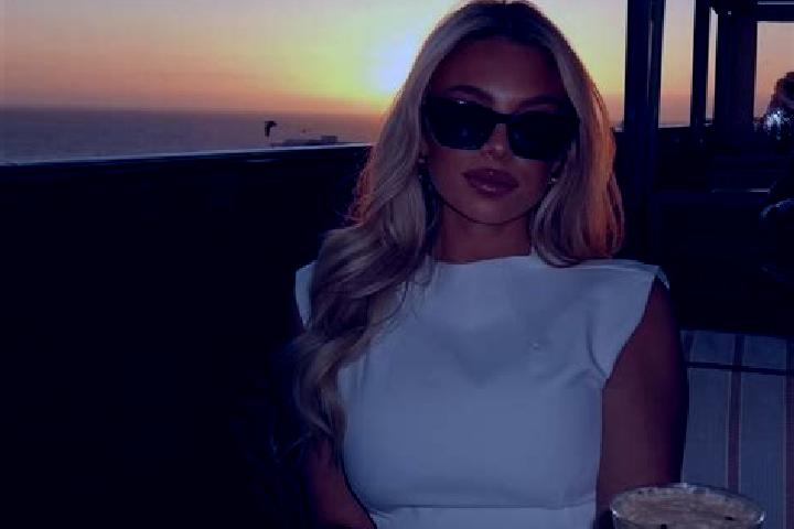 Olivia, 27 — Escort in Sutton Courtenay, United Kingdom